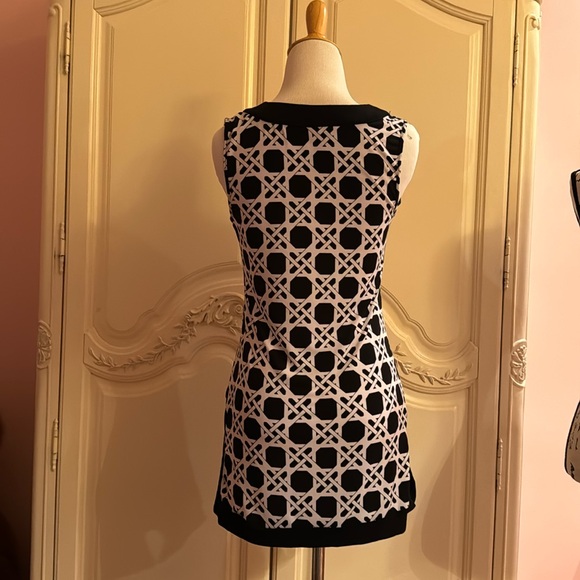 Tunic White House Black Market blouse top shirt scoop neck XS sleeveless long S - Picture 4 of 9